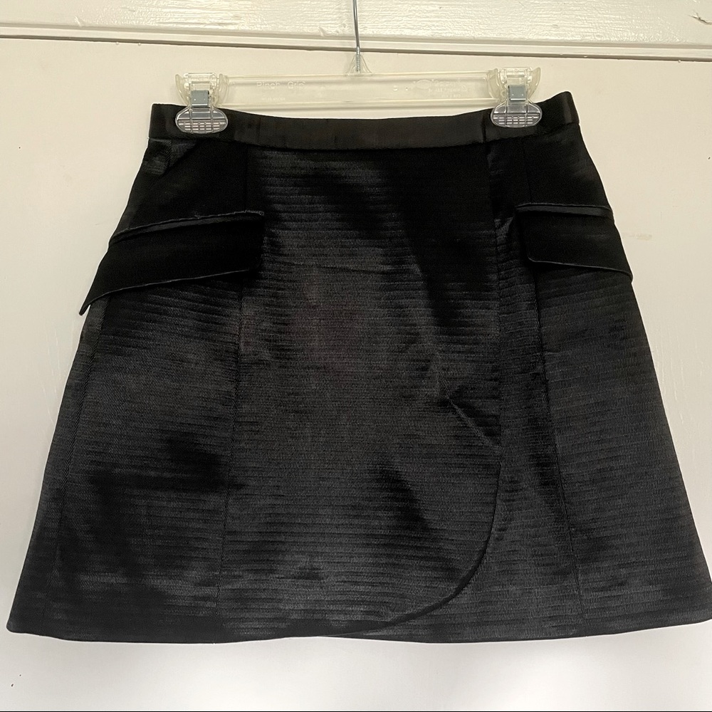 NWOT Theyskens’ Theory black wrap mini skirt size 4